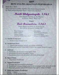 Design Kartu Undangan Pernikahan Unik Versi Guru