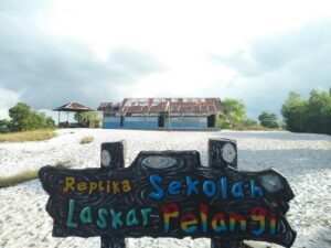 Pesan Positif Film Laskar Pelangi Bagi Generasi Millenial