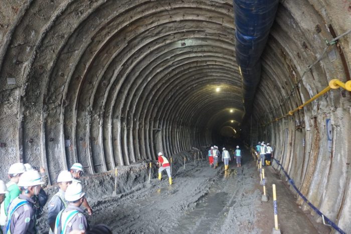Foto Terowongan Rel Kereta Notog Baru