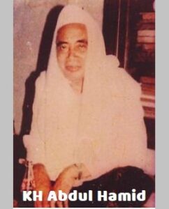 Biografi KH Abdul Hamid Pengasuh Pondok Pesantren Salafiyah Pasuruan