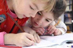 Daftar 100 Sekolah Teraktif Seluruh Indonesia, Diukur Dari Indeks Ketuntasan
