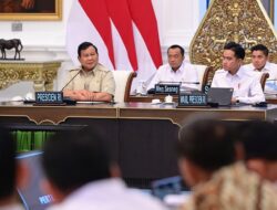 Prabowo Tegaskan Lapangan Kerja Meningkat & Program Sosial Siap Lindungi Masyarakat Rentan