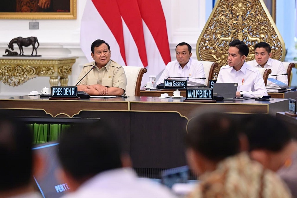 Prabowo Tegaskan Lapangan Kerja Meningkat & Program Sosial Siap Lindungi Masyarakat Rentan