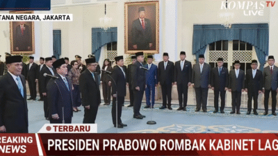 Reshuffle Kabinet: Prabowo Lantik Djamari Chaniago Jadi Menko Polkam, Erick Thohir Jadi Menpora